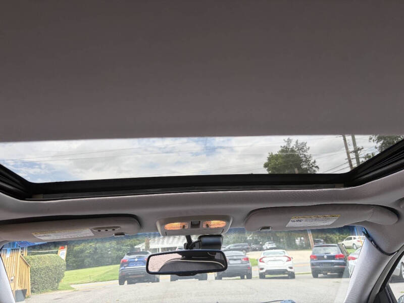 2011 Lincoln MKZ