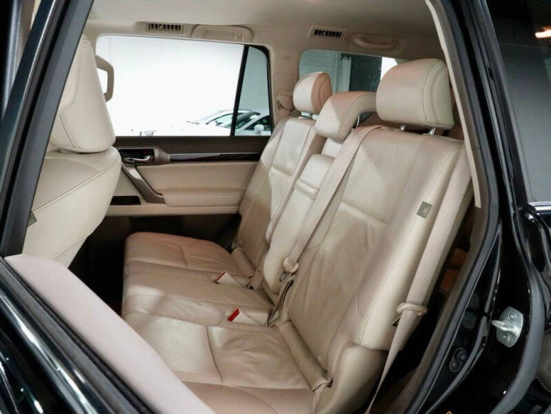 2017 Lexus GX 460