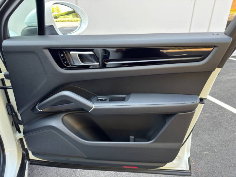 2020 Porsche Cayenne