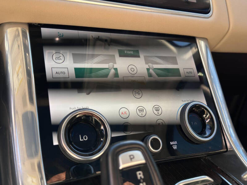 2022 Land Rover Range Rover Sport HSE Silver Edition