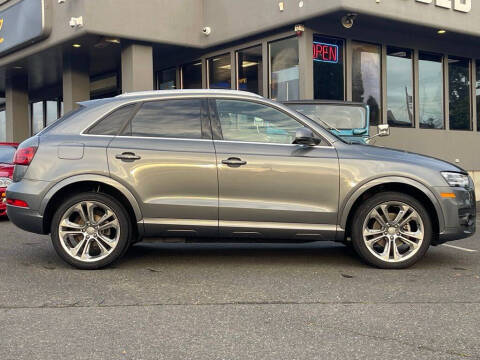 2015 Audi Q3 2.0T quattro Prestige