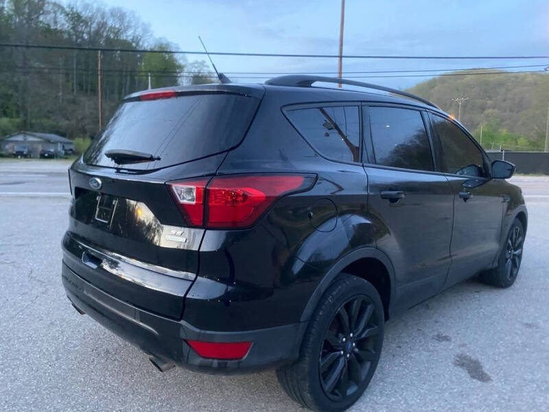 2019 Ford Escape SE