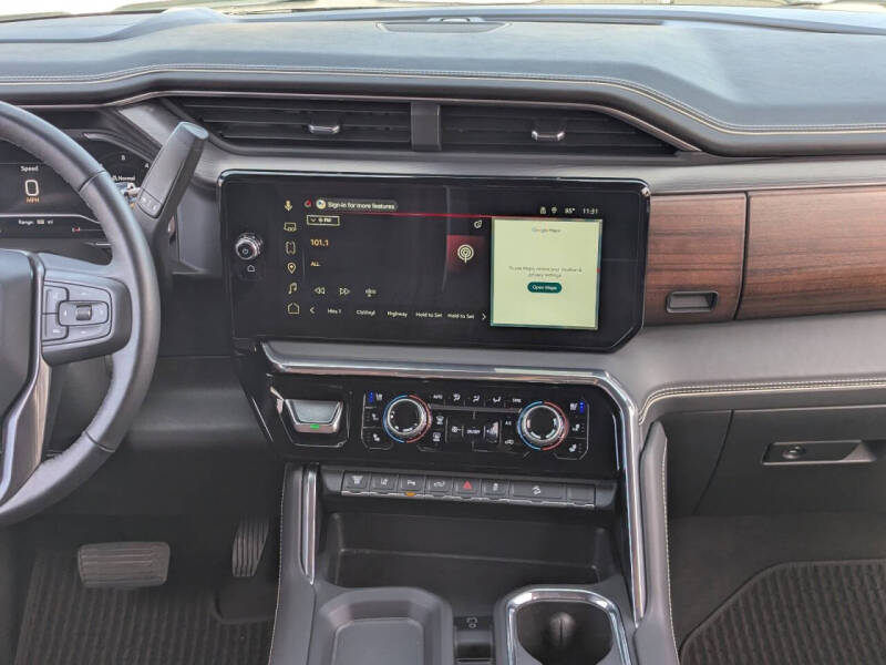 2025 GMC Sierra 2500HD