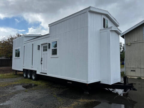 2024 TINY HOME 10X34