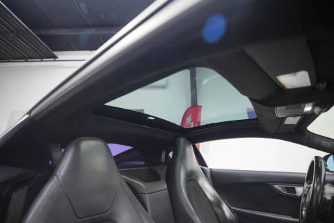 2017 Jaguar F-TYPE Premium