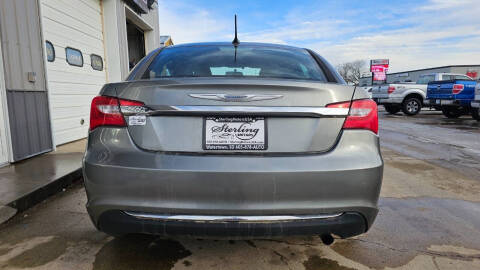 2013 Chrysler 200 LX
