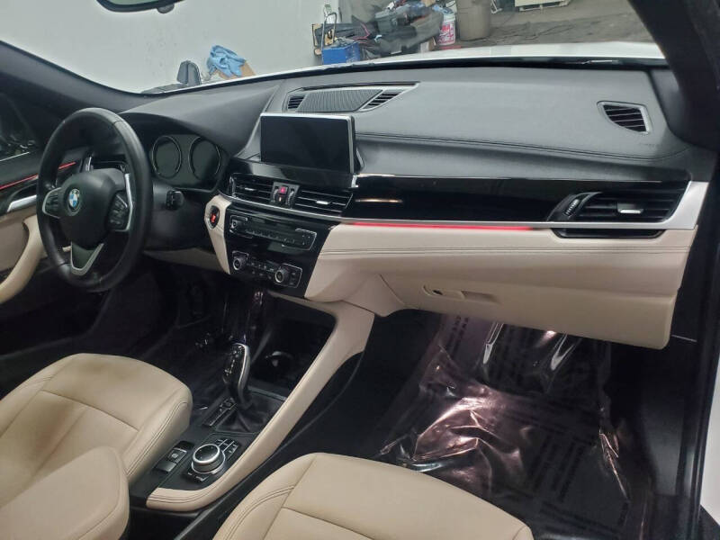 2021 BMW X1 sDrive28i