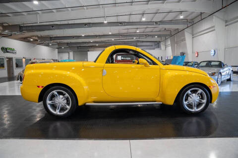 2004 Chevrolet SSR LS