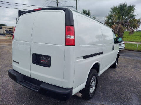 2021 Chevrolet Express 2500