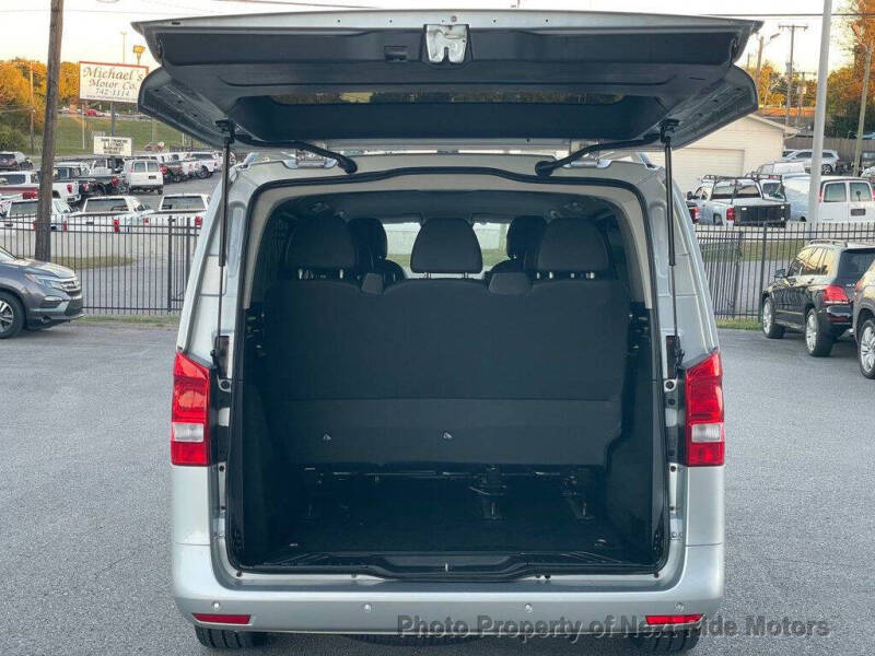 2016 Mercedes-Benz Metris Passenger