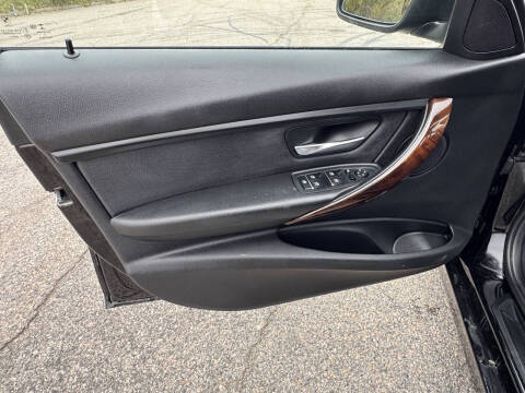 2018 BMW 3 Series 320i xDrive