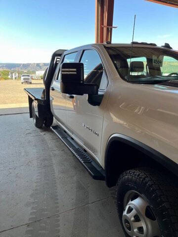 2023 Chevrolet Silverado 3500HD CC Work Truck