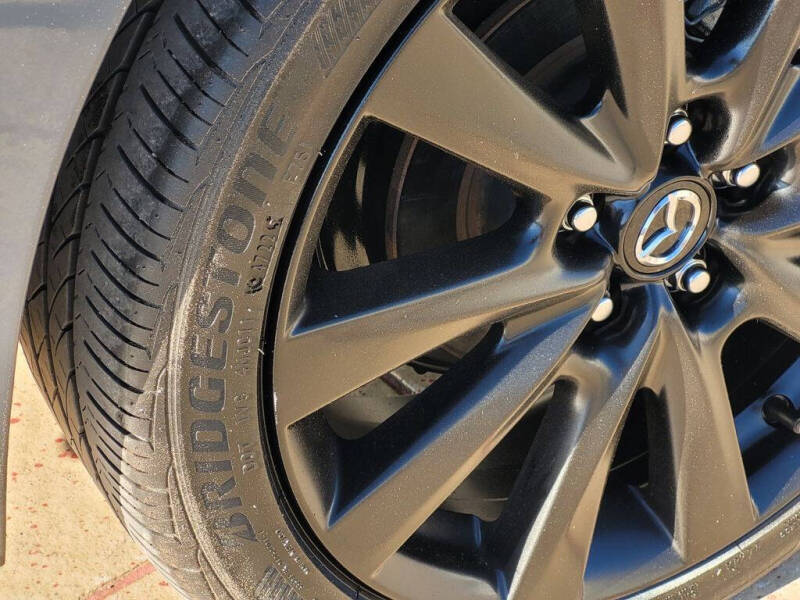 2023 Mazda Mazda3 Sedan 2.5 S Carbon Edition