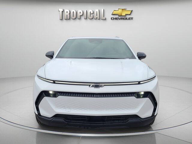 2026 Chevrolet Equinox EV LT 2