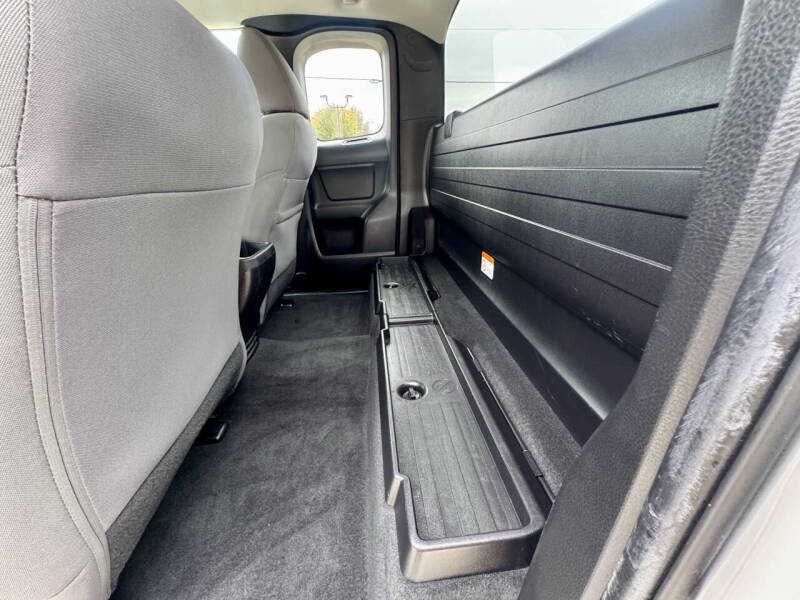 2021 Toyota Tacoma SR