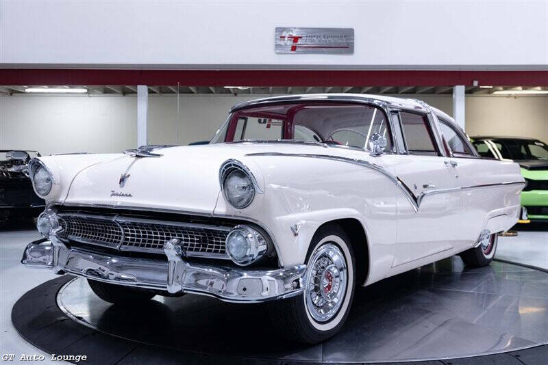 1955 Ford Crown Victoria 1