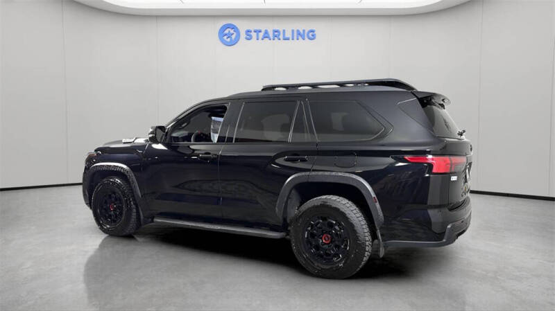 2025 Toyota Sequoia SR5