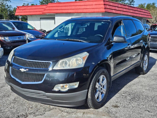 2012 Chevrolet Traverse for sale at JOHNS AUTO SALES LLC in Apopka, FL