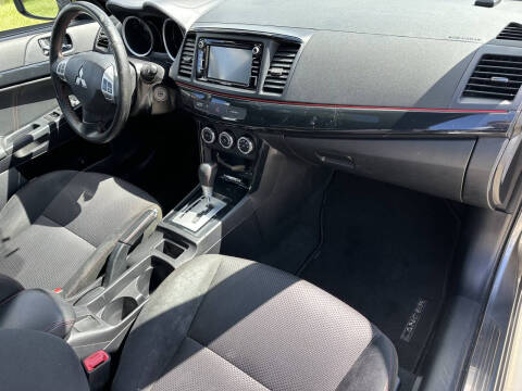 2017 Mitsubishi Lancer ES