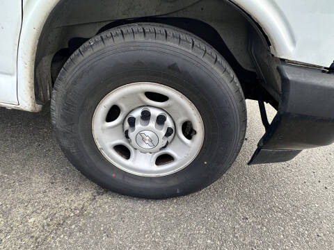 2017 Chevrolet Express 2500