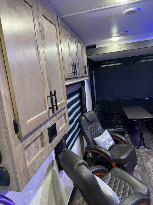 2020 Forest River Cherokee Wolfpack