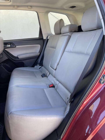 2015 Subaru Forester 2.5i Touring