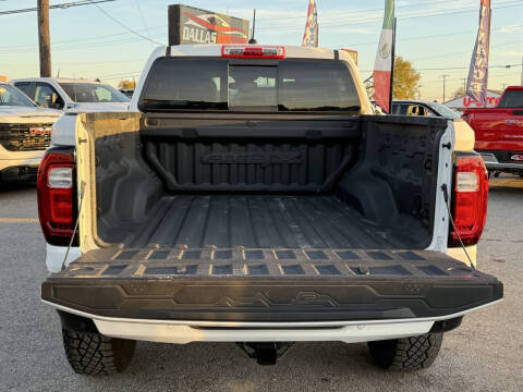 2024 GMC Canyon AT4X