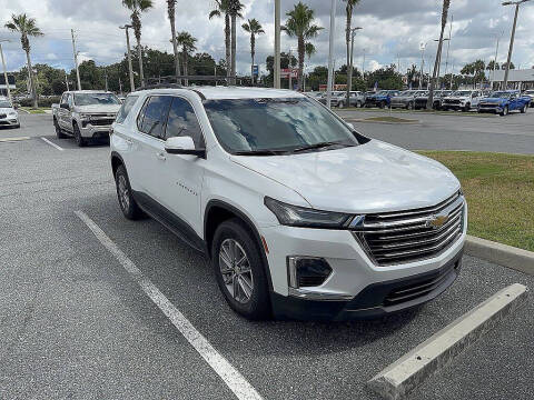 2022 Chevrolet Traverse LT Cloth
