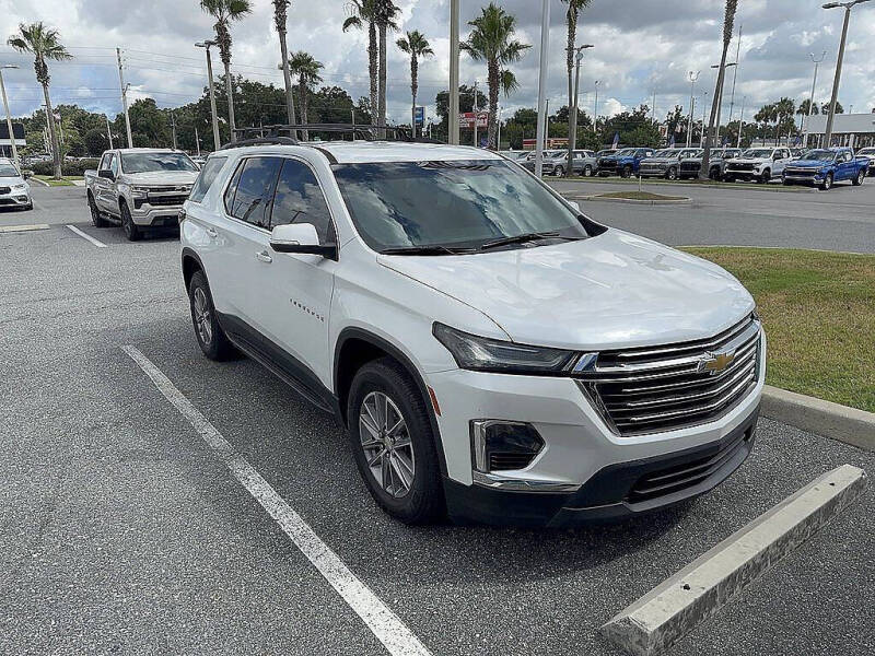 2022 Chevrolet Traverse LT Cloth