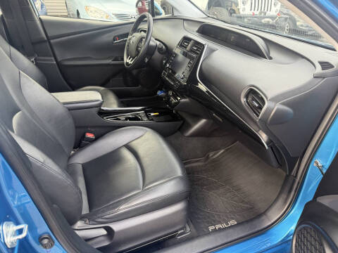 2020 Toyota Prius XLE AWD-e