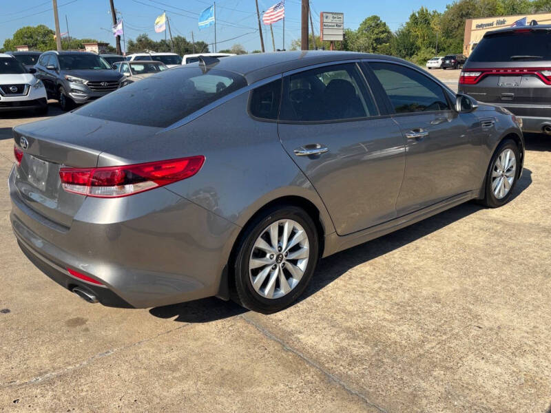 2018 Kia Optima LX