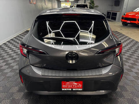 2024 Toyota Corolla Hatchback SE