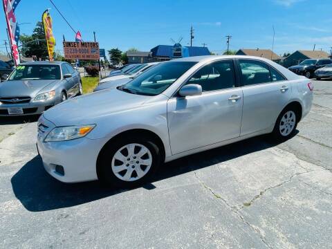 2011 Toyota Camry for sale at Sunset Motors in Manteca CA