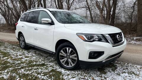 2018 Nissan Pathfinder for sale at Western Star Auto Sales in Chicago IL