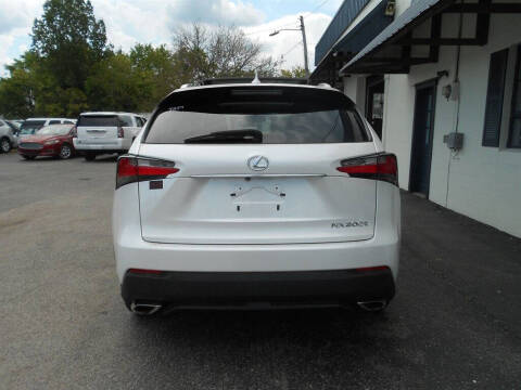 2017 Lexus NX 200t