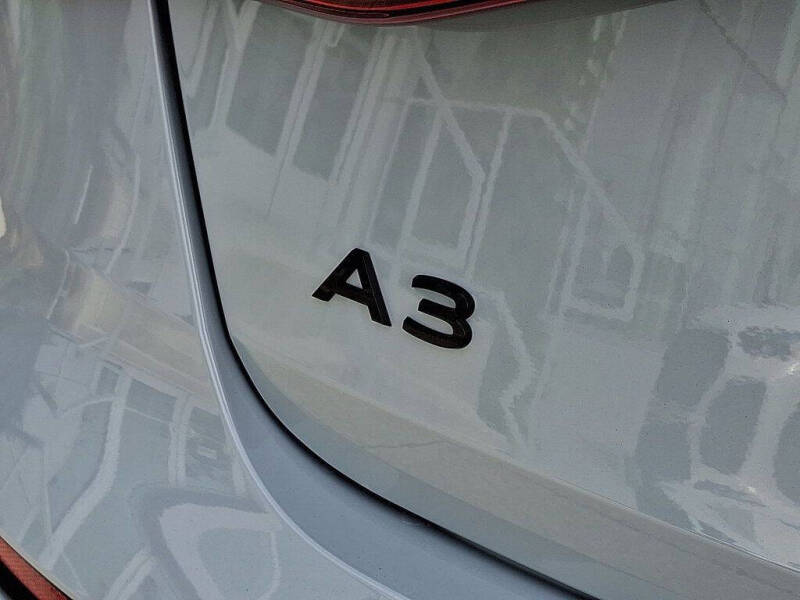 2025 Audi A3 quattro Premium Plus 40 TFSI