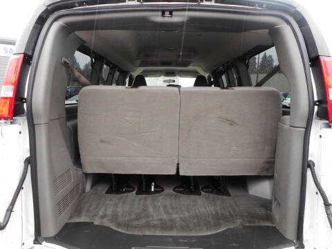 2017 Chevrolet Express LT 3500