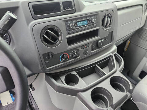 2025 Ford E-Series