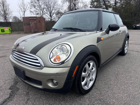 2007 MINI Cooper for sale at Progressive Auto Finance in Fredericksburg VA