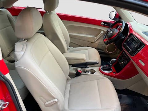 2019 Volkswagen Beetle 2.0T SE