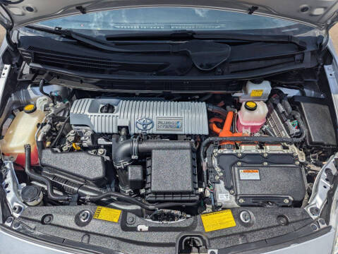 2013 Toyota Prius Plug-in Hybrid