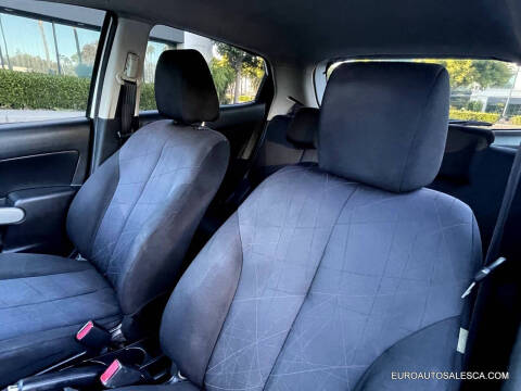2013 Mazda MAZDA2 Sport
