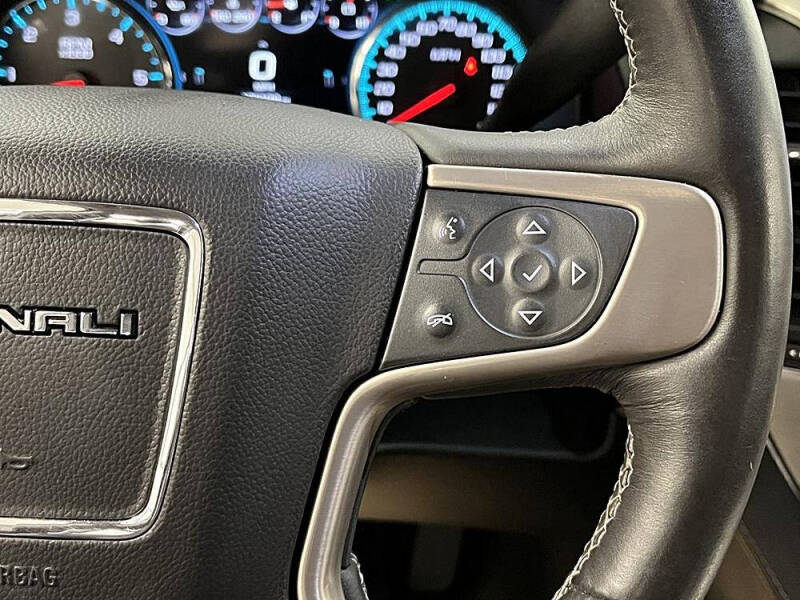 2017 GMC Yukon Denali