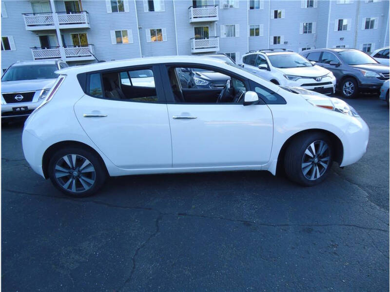 2015 Nissan LEAF
