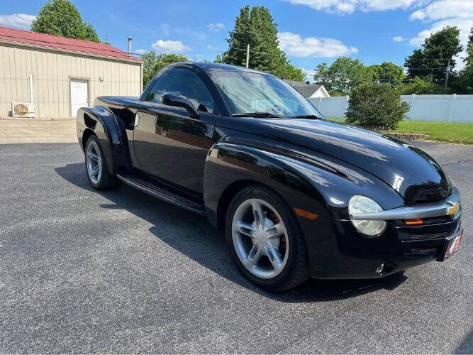 2004 Chevrolet SSR LS