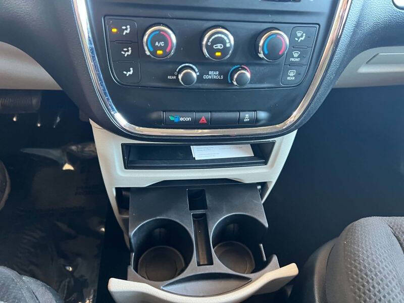 2020 Dodge Grand Caravan SE