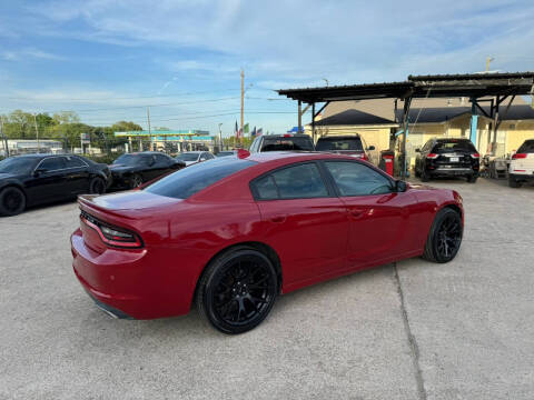 2016 Dodge Charger SXT