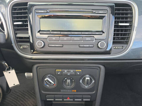 2014 Volkswagen Beetle Convertible