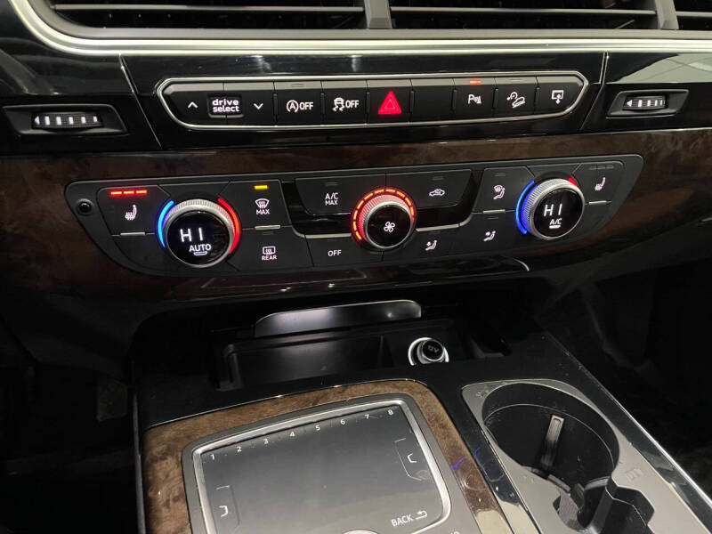 2017 Audi Q7 3.0T quattro Premium Plus