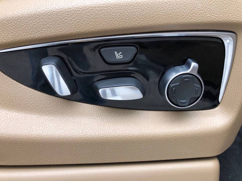 2019 Cadillac Escalade ESV Platinum